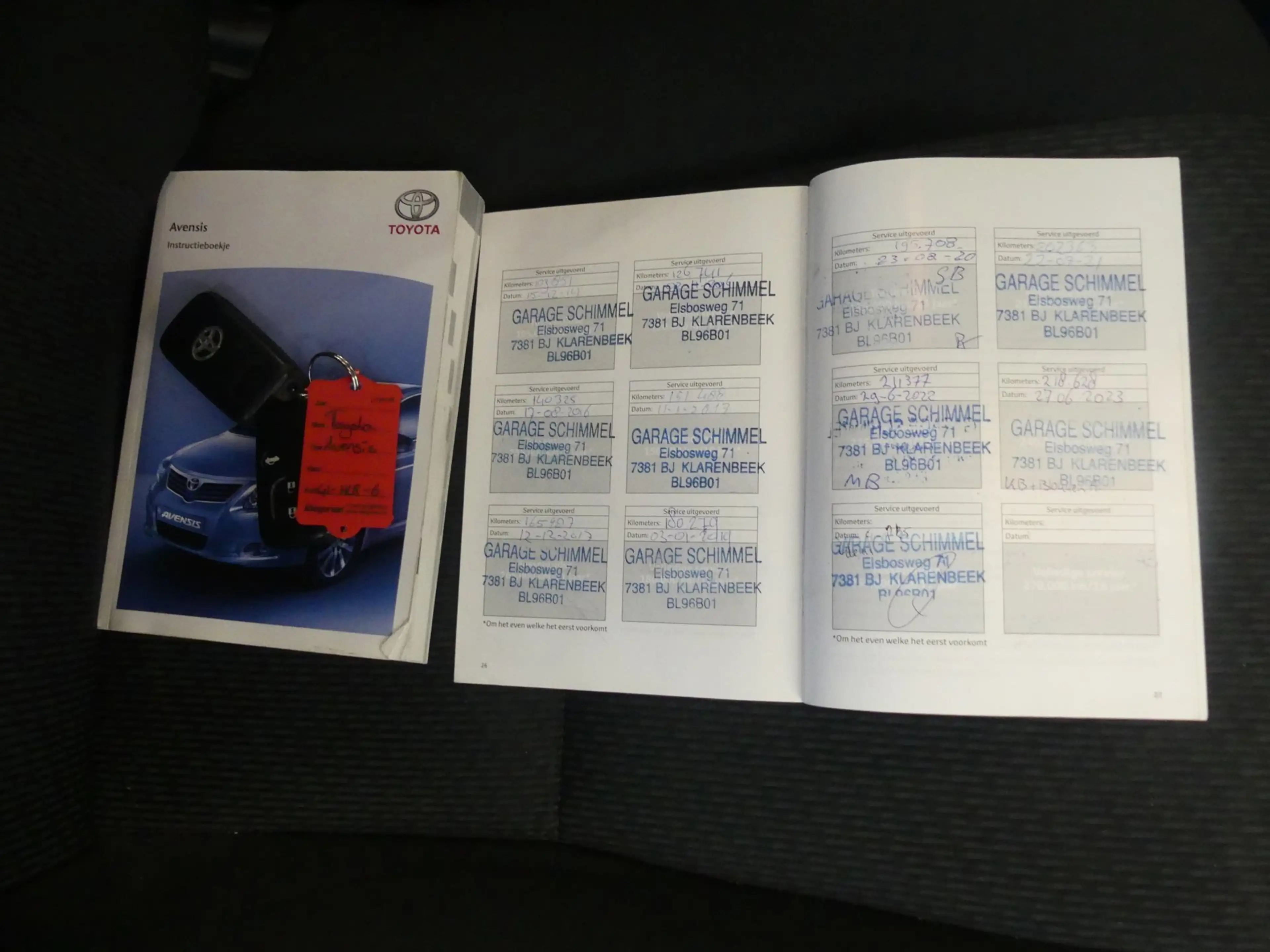 Toyota Avensis Wagon 2.0 VVTi Panoramic Business Special - Trekha — photo 5
