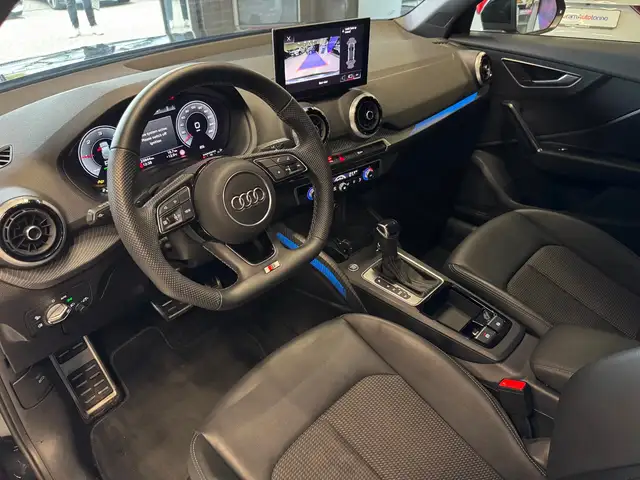 Audi Q2 view 12