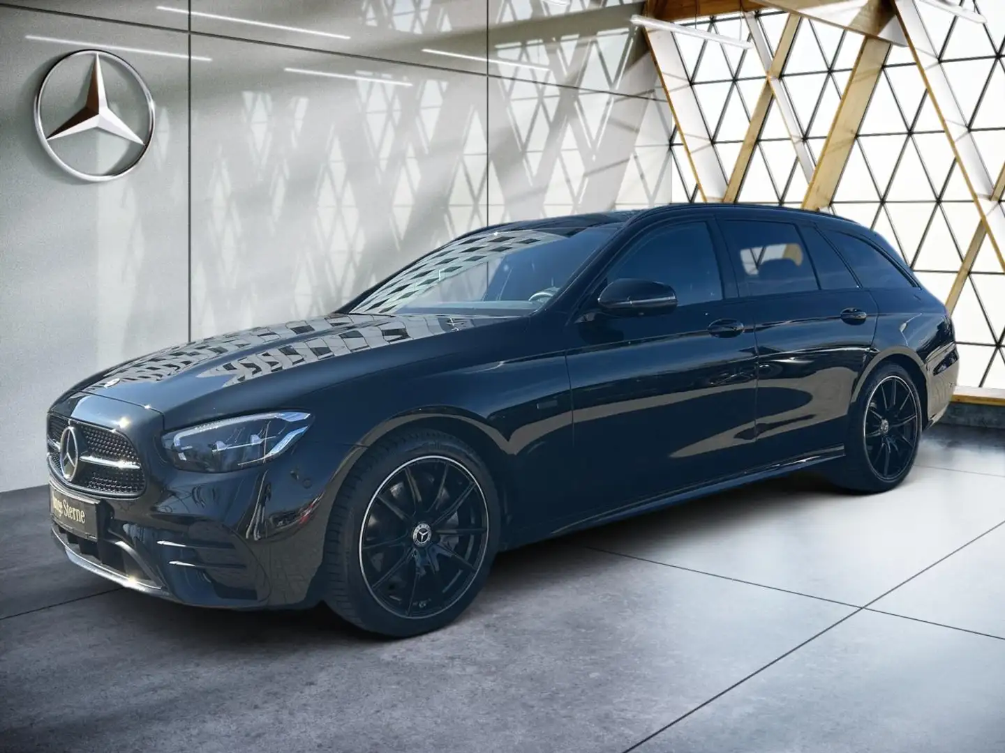 Mercedes-Benz E 220 d T AMG NightEdition*360°EasyP*Distro*Ambi Nero - 2