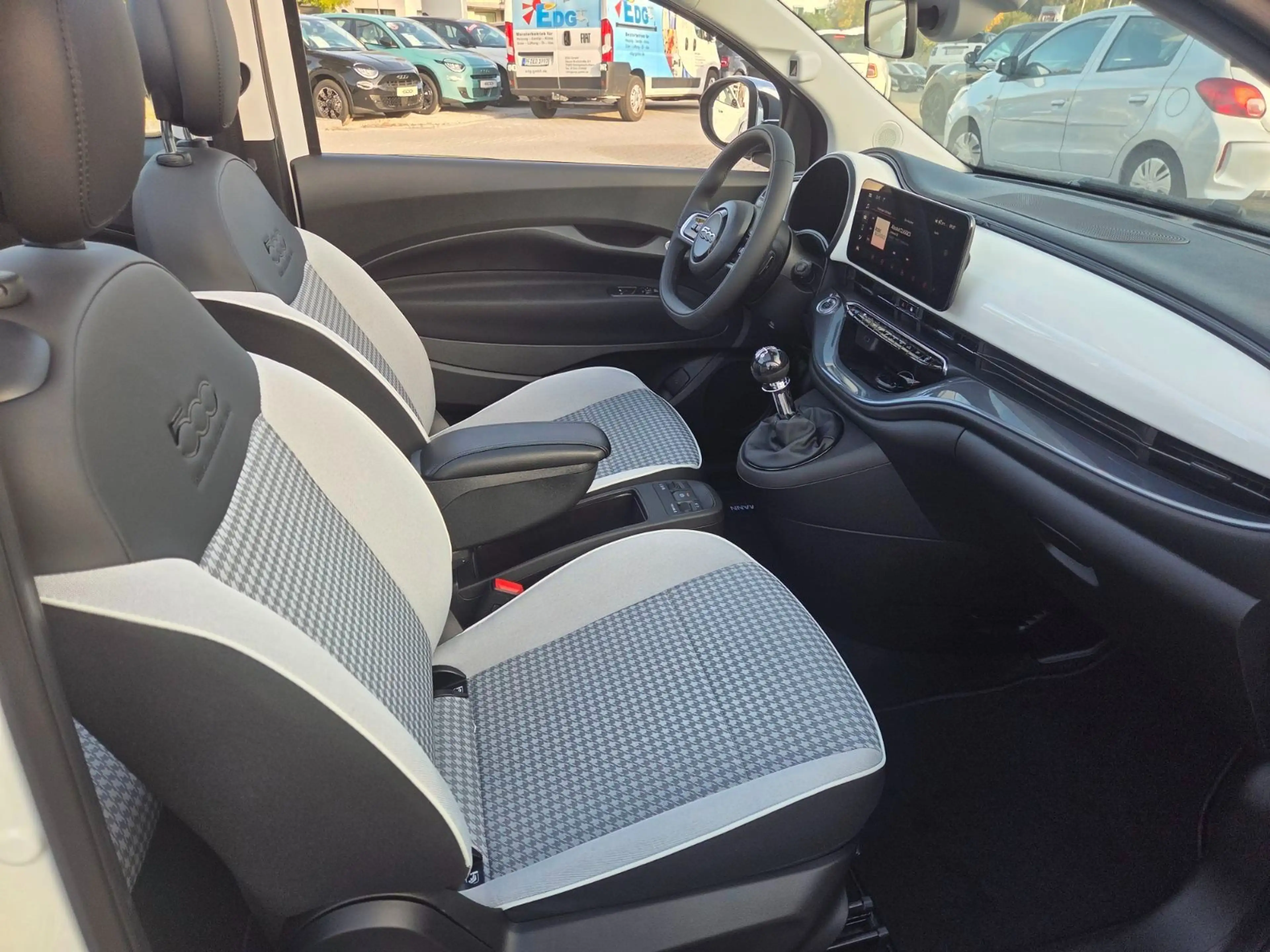Fiat 500C 500 Hybrid Cabrio Dolcevita 1.0 GSE 6MT *MY26 — photo 11