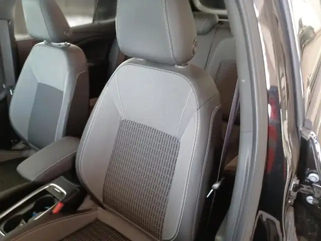 Opel Astra view 9