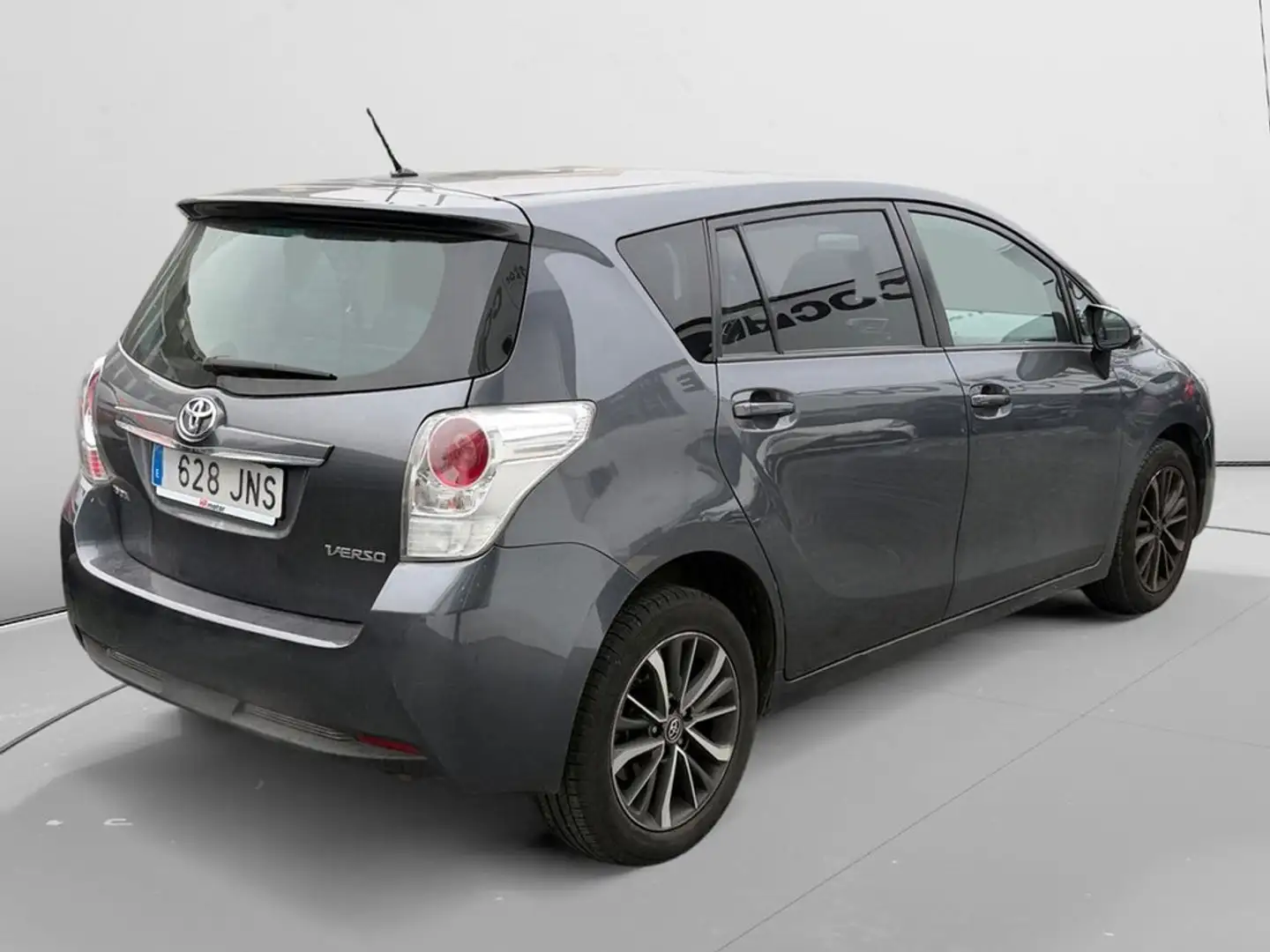 Toyota Verso 130 Advance 7pl. Gris - 2