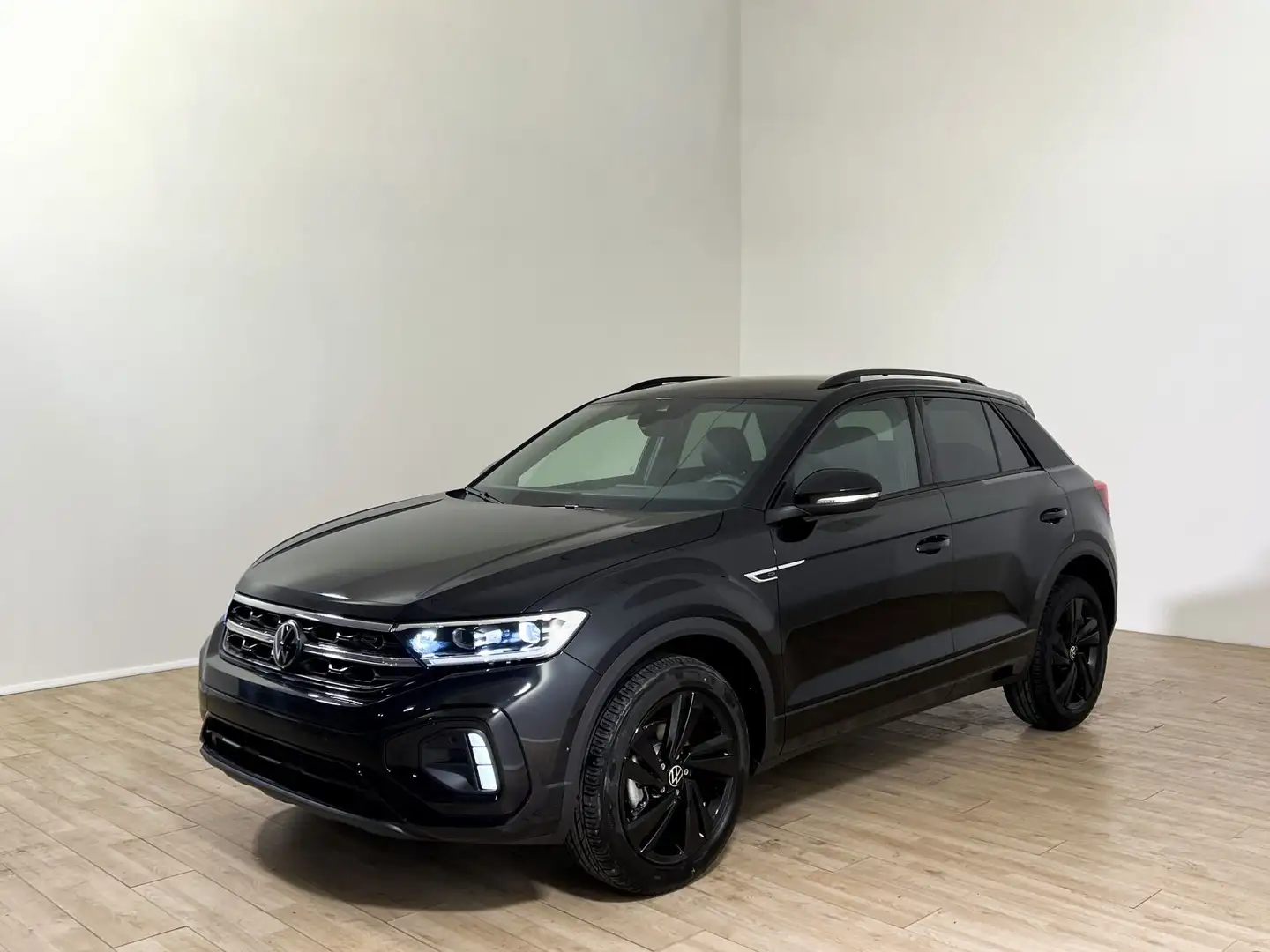 Volkswagen T-Roc T-Roc 1.0 TSI R-Line Plus Zwart - 1