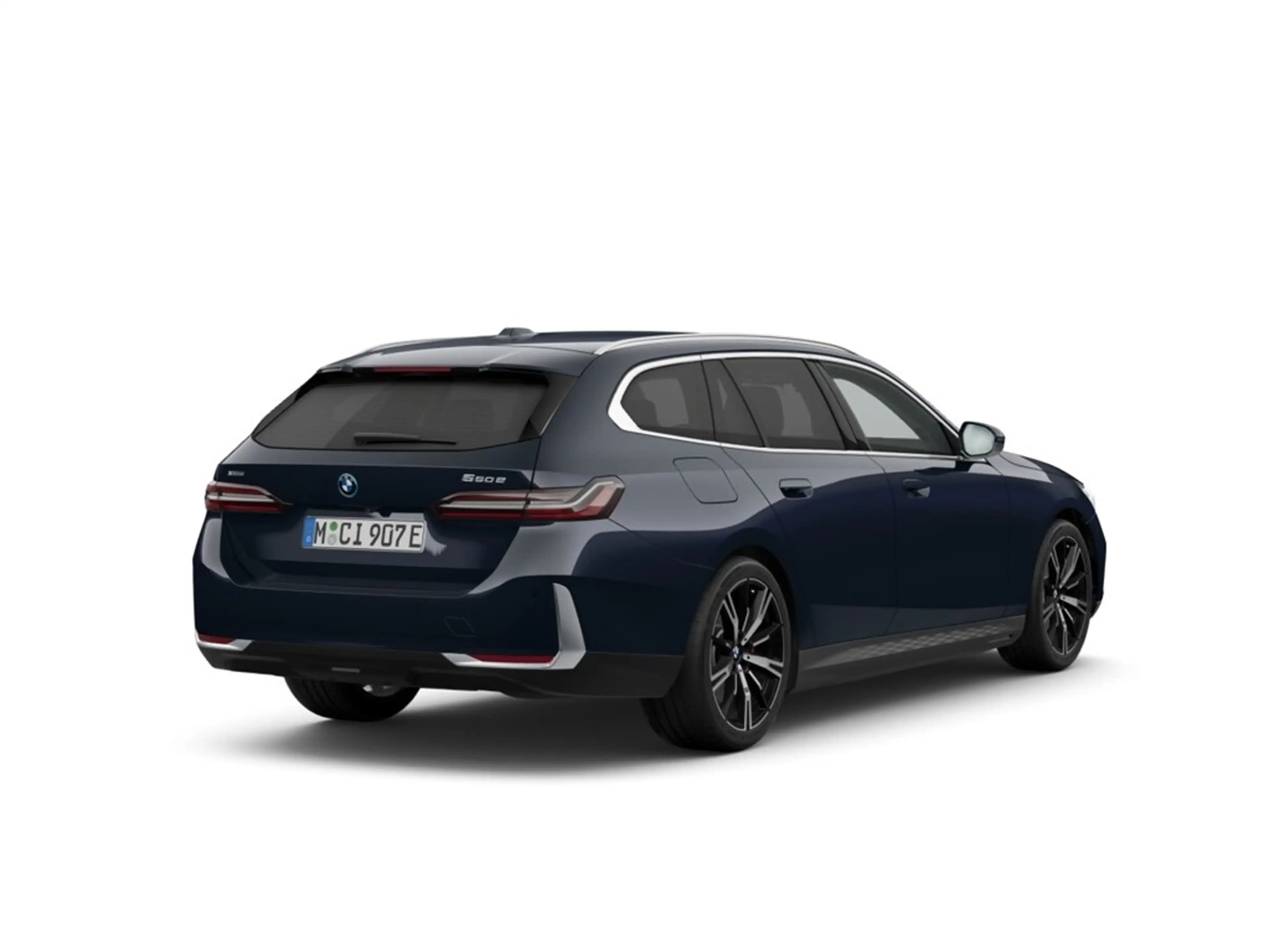 BMW 550 e xDrive Touring M Sport Alcantara HUD LED — photo 3