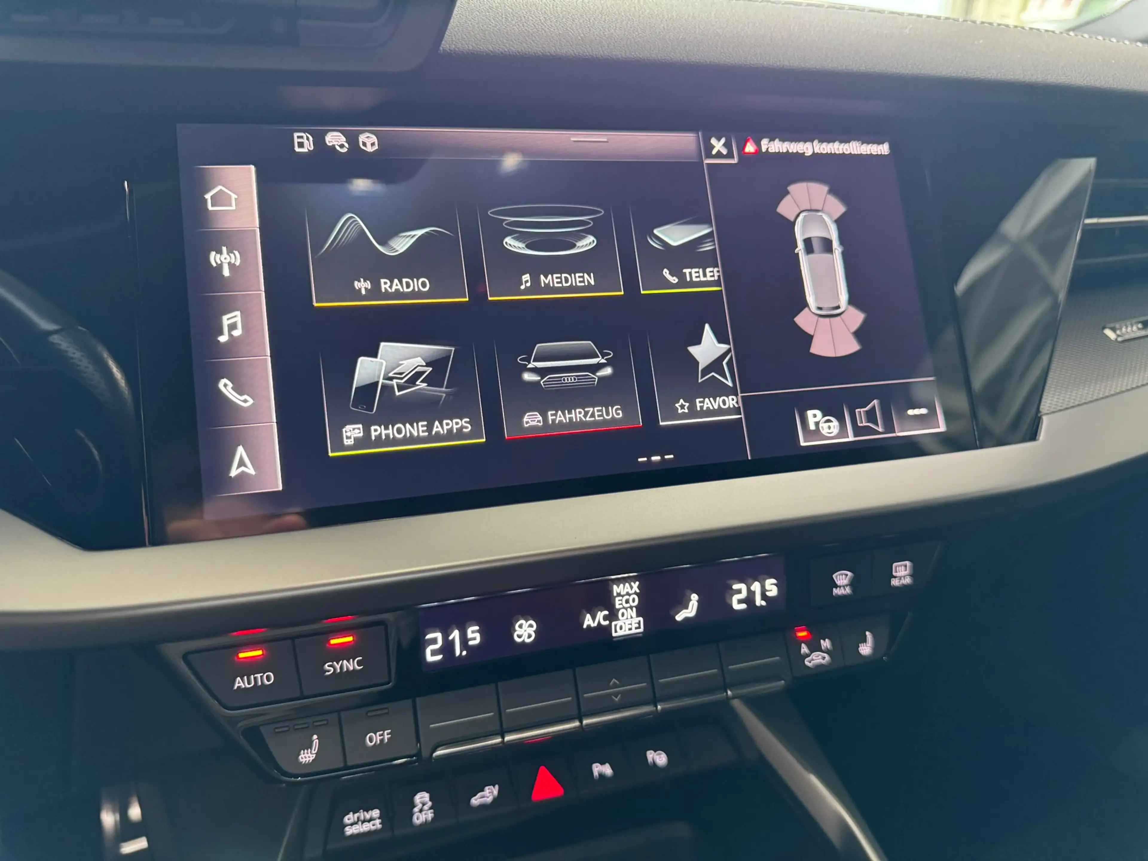 Audi A3 40 TFSI e S Sitze — photo 13