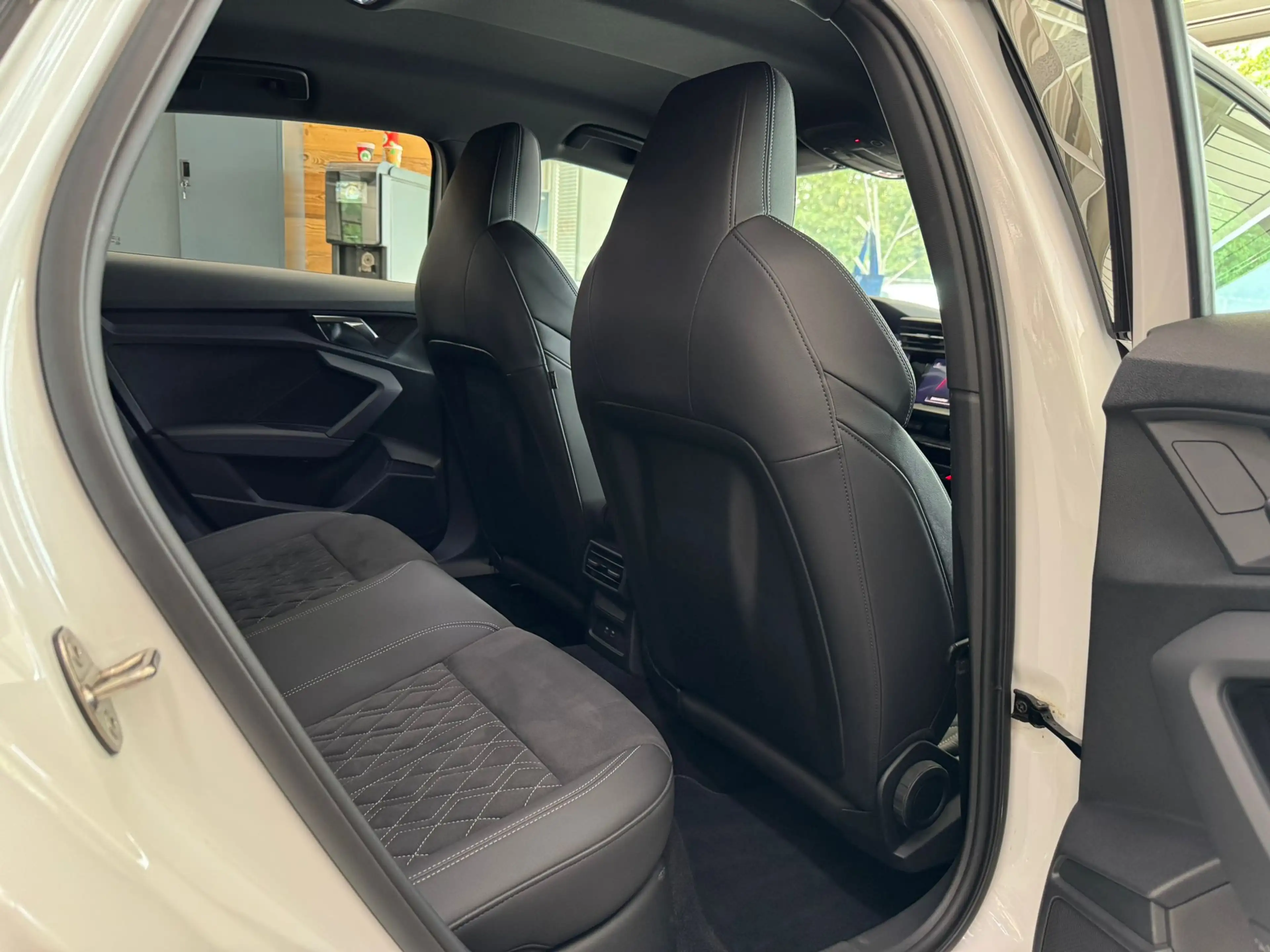 Audi A3 40 TFSI e S Sitze — photo 9