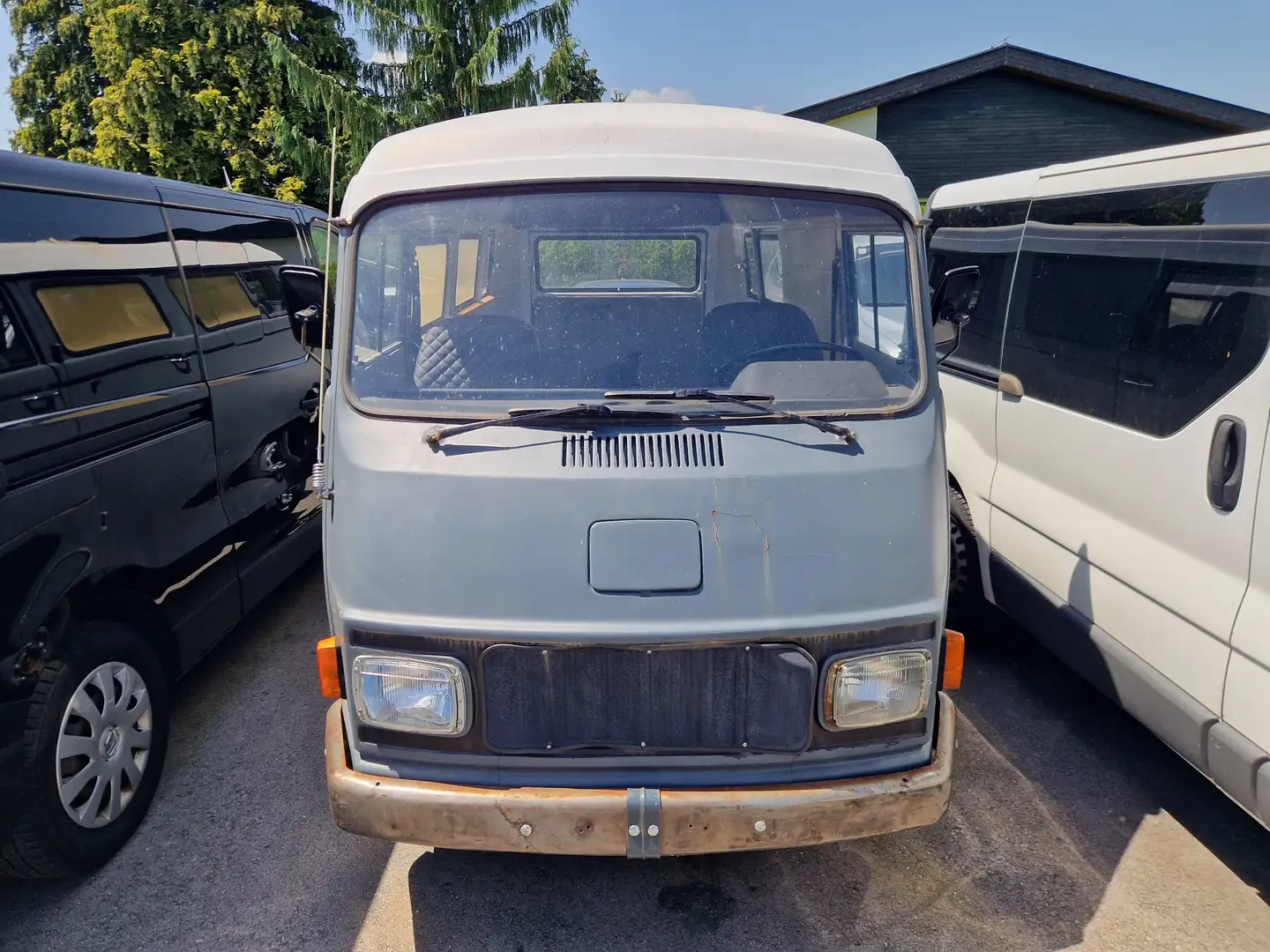 Hanomag F20 Kastenwagen Grau - 2