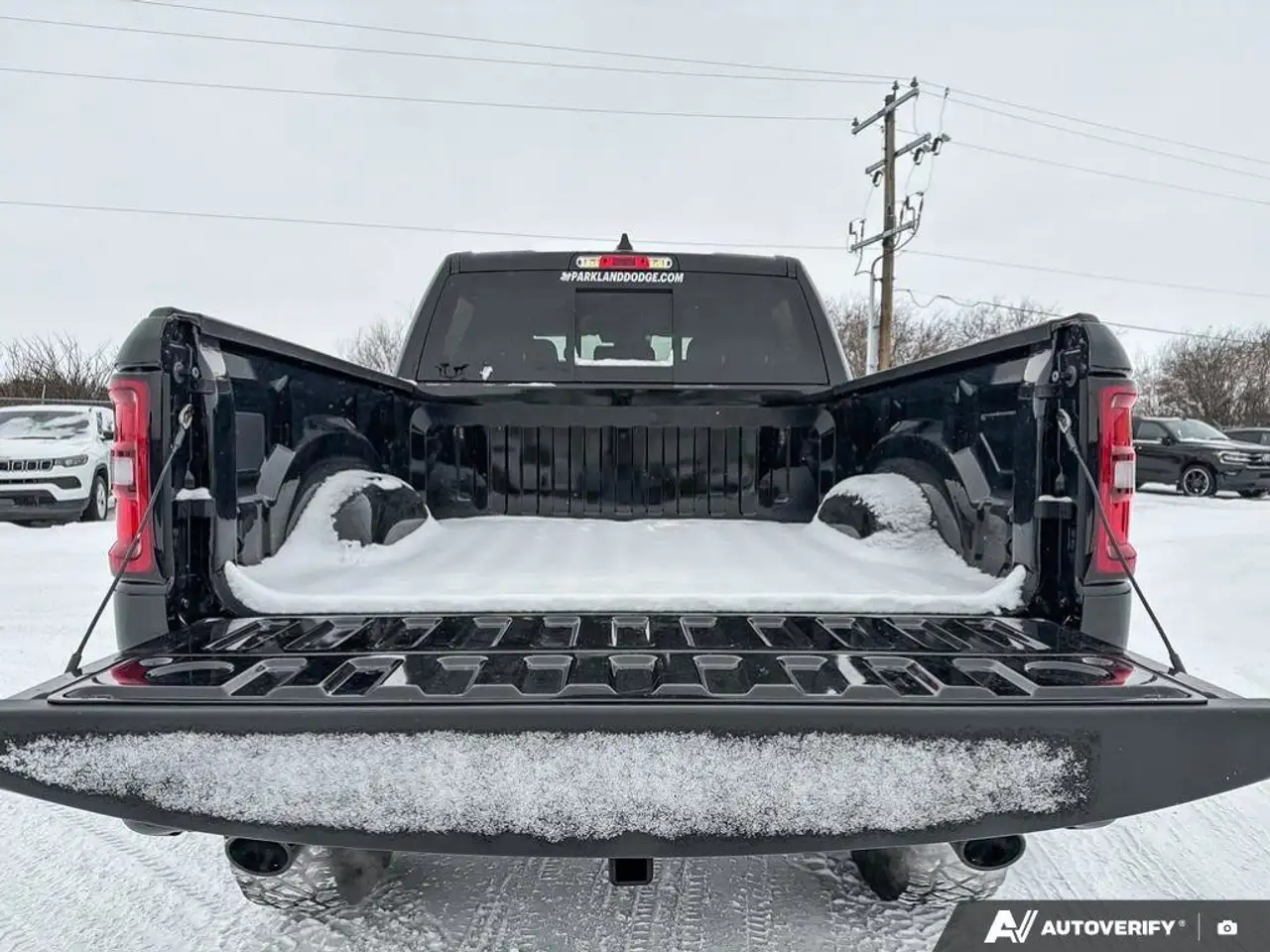 RAM 1500 снимка RAM 1500