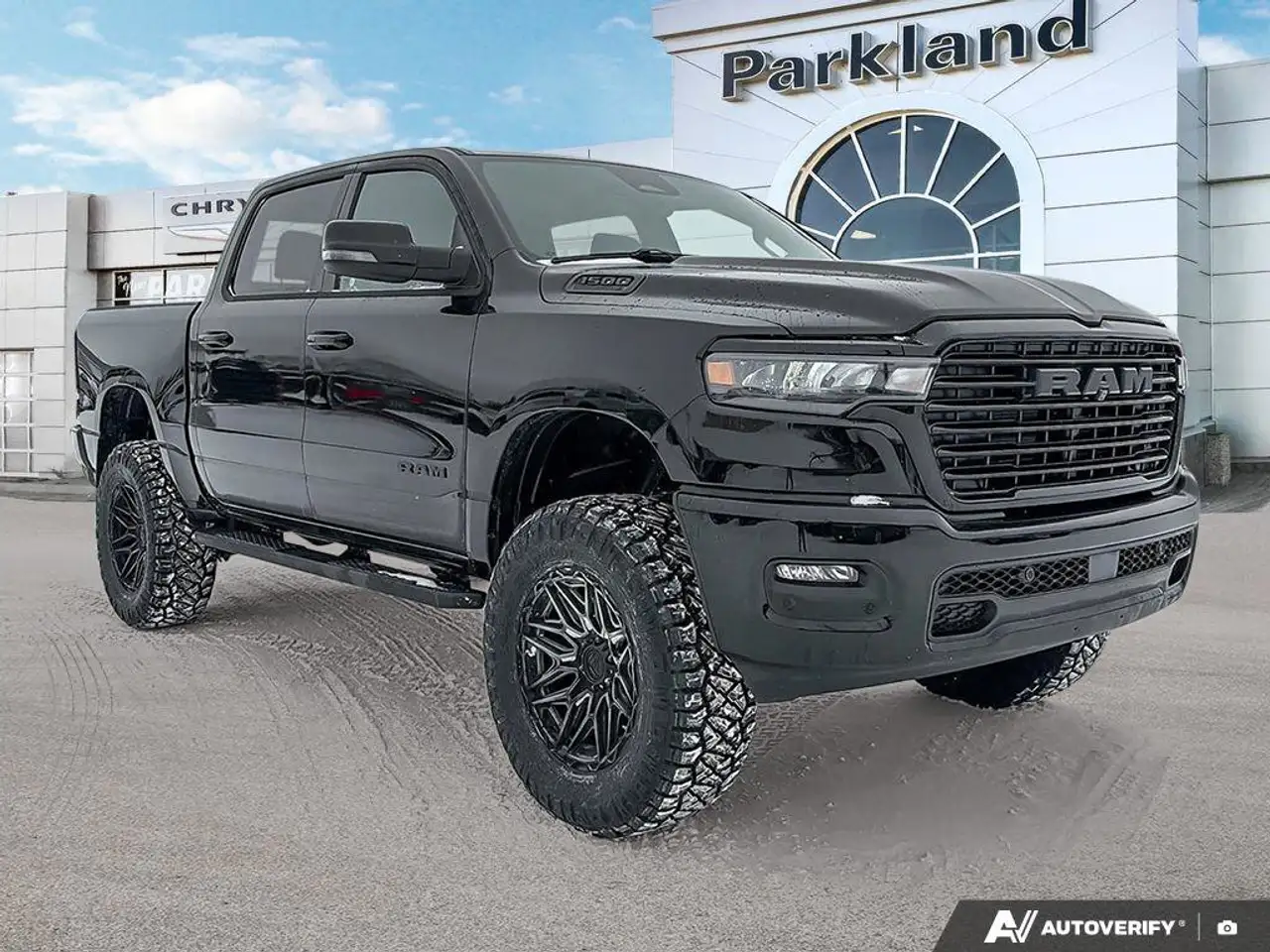 RAM 1500 снимка RAM 1500