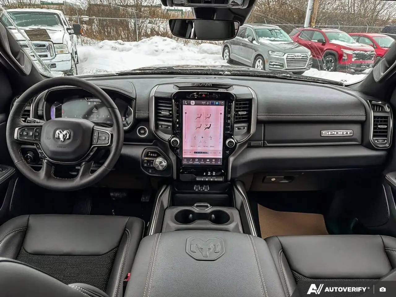 RAM 1500 снимка RAM 1500
