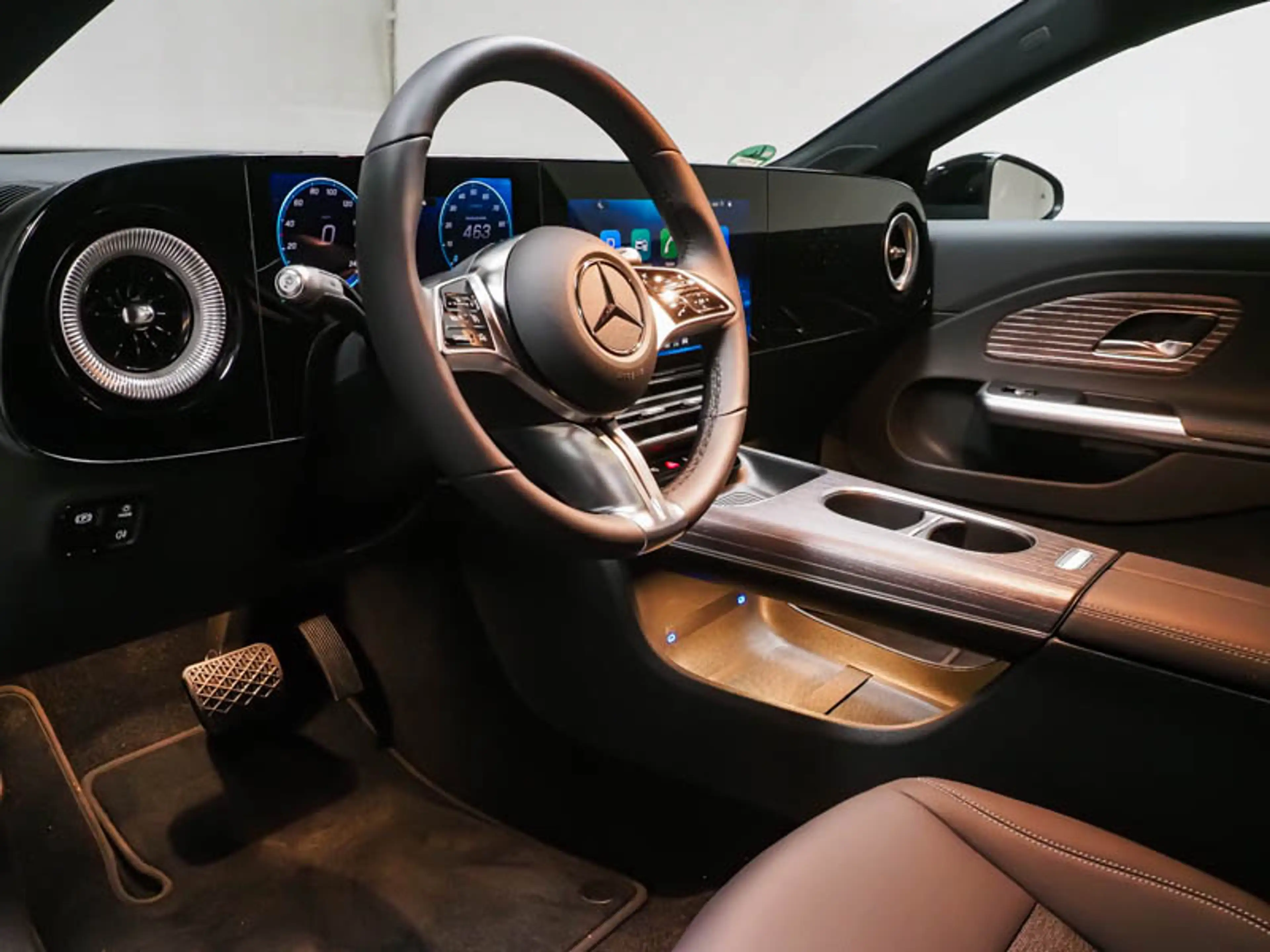 Mercedes-Benz CLA 250 + Progressive*Night*AHK*Distronic*KeyGo* — photo 7