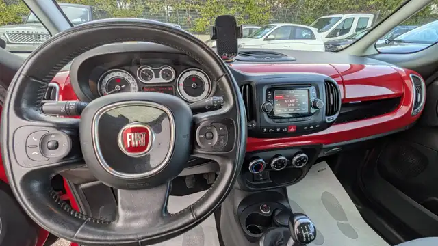 Fiat 500l view 8