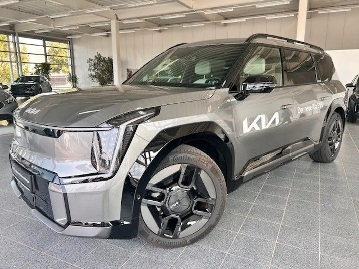 Kia EV9 AWD 99,8-kWh GT-line Launch Edition 7 Sitzer Grau - 1