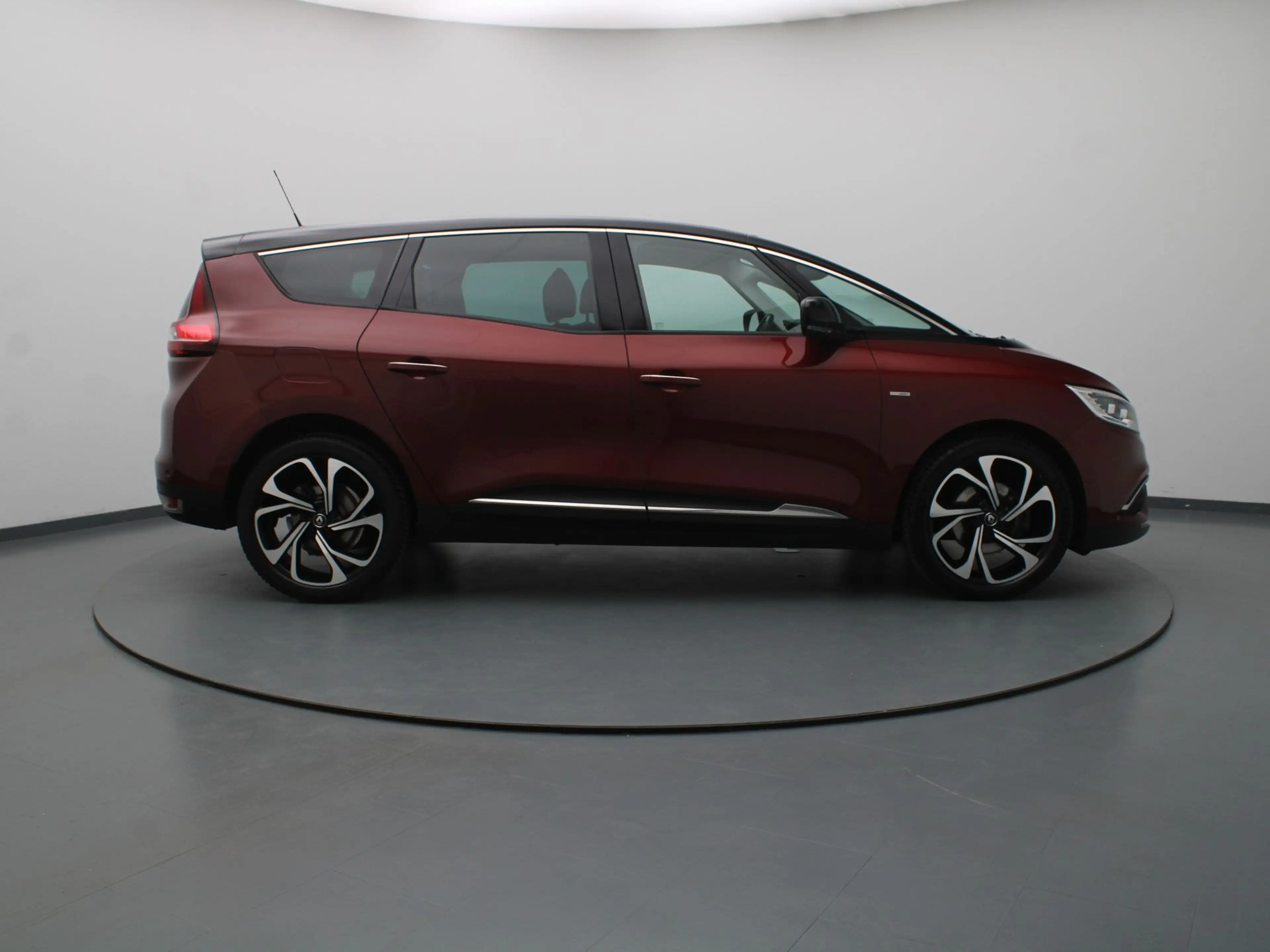 Renault Grand Scenic 140pk TCe Bose Apple Carplay/Android Auto | Climat — photo 24