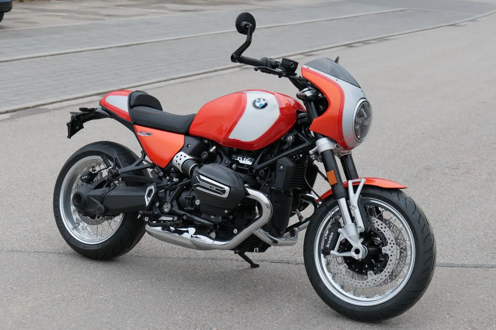 BMW R 12 nineT S  Sondermodel Orange - 2