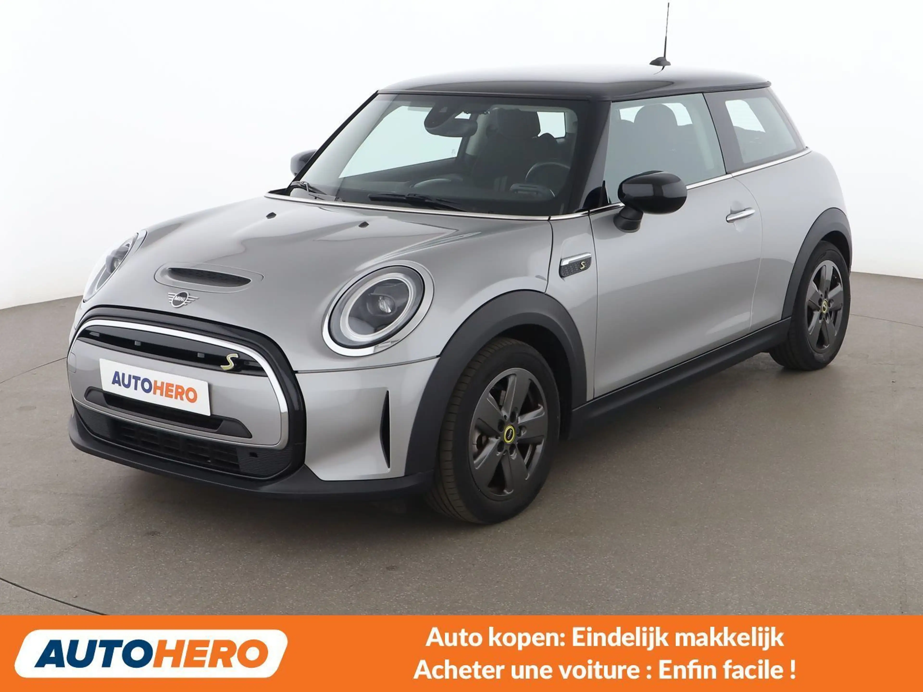 MINI Cooper SE Cooper SE Essential Trim