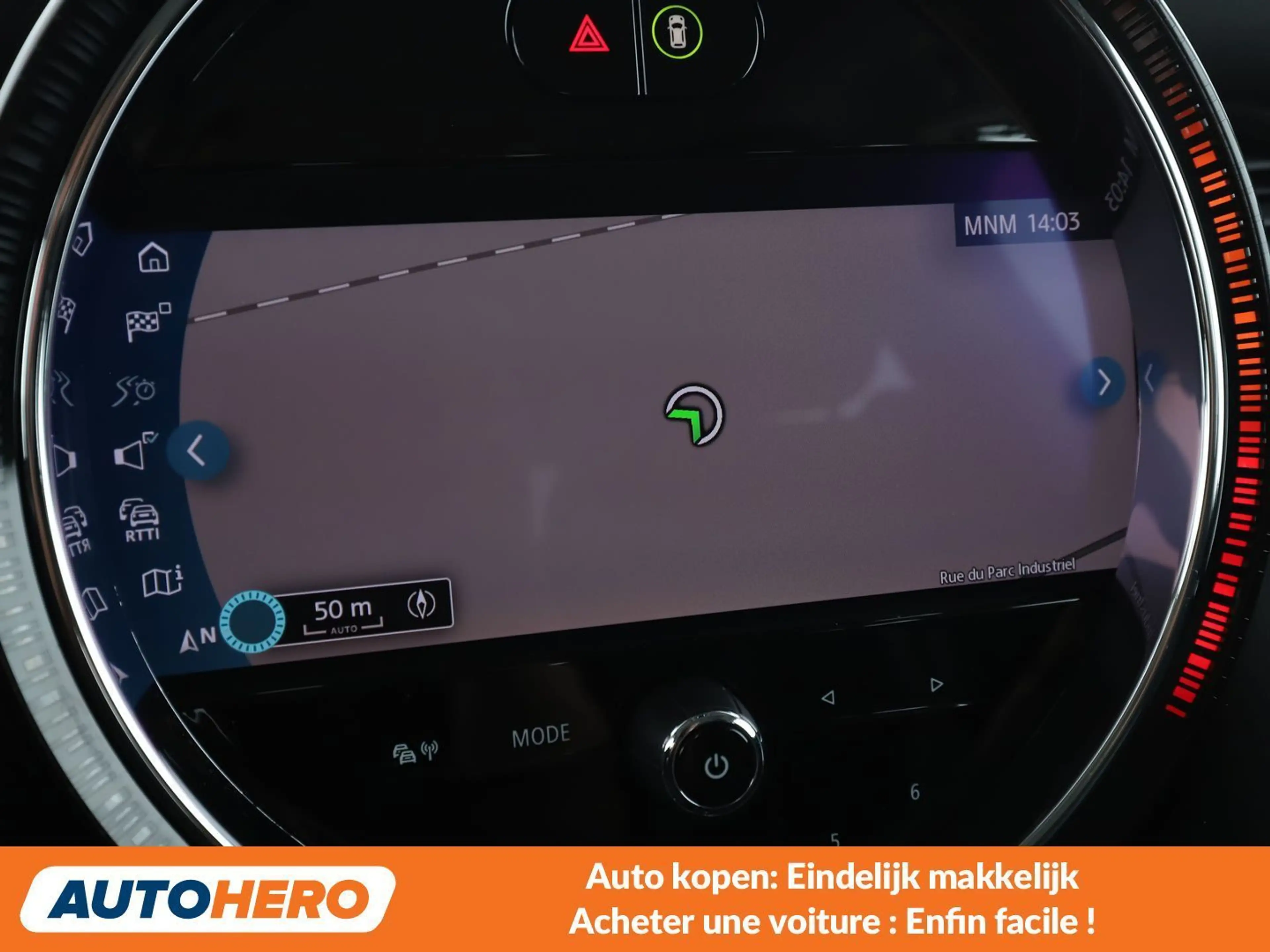 MINI Cooper SE Cooper SE Essential Trim — photo 8