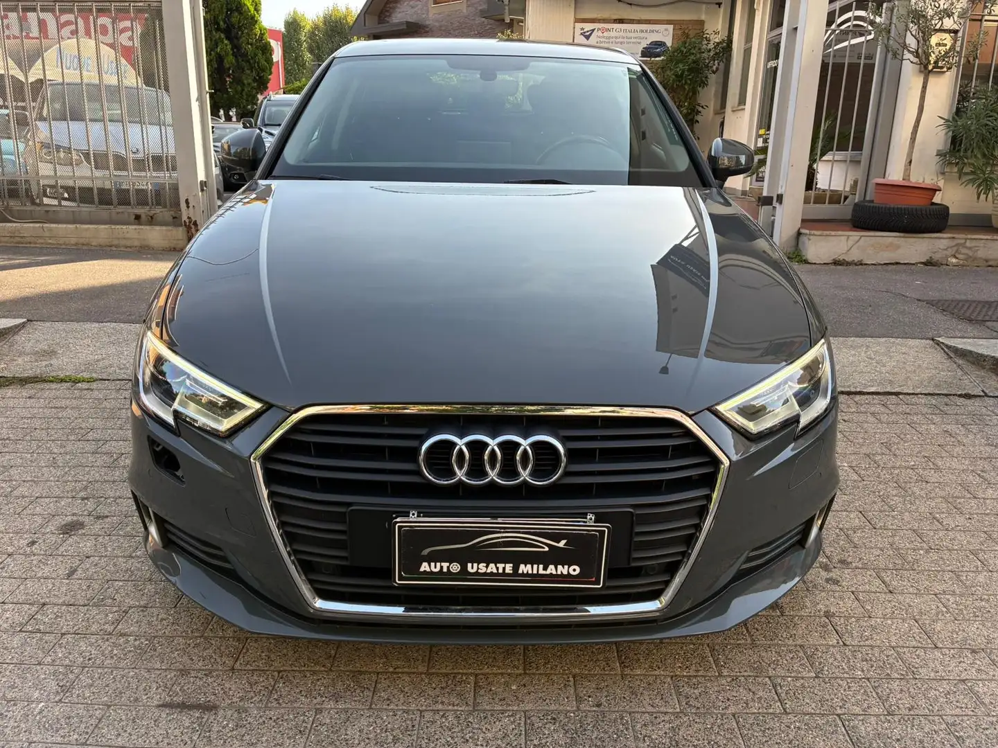 Audi A3 Sportback  1.0 tfsi Sport 116cv s-tronic Grigio - 2