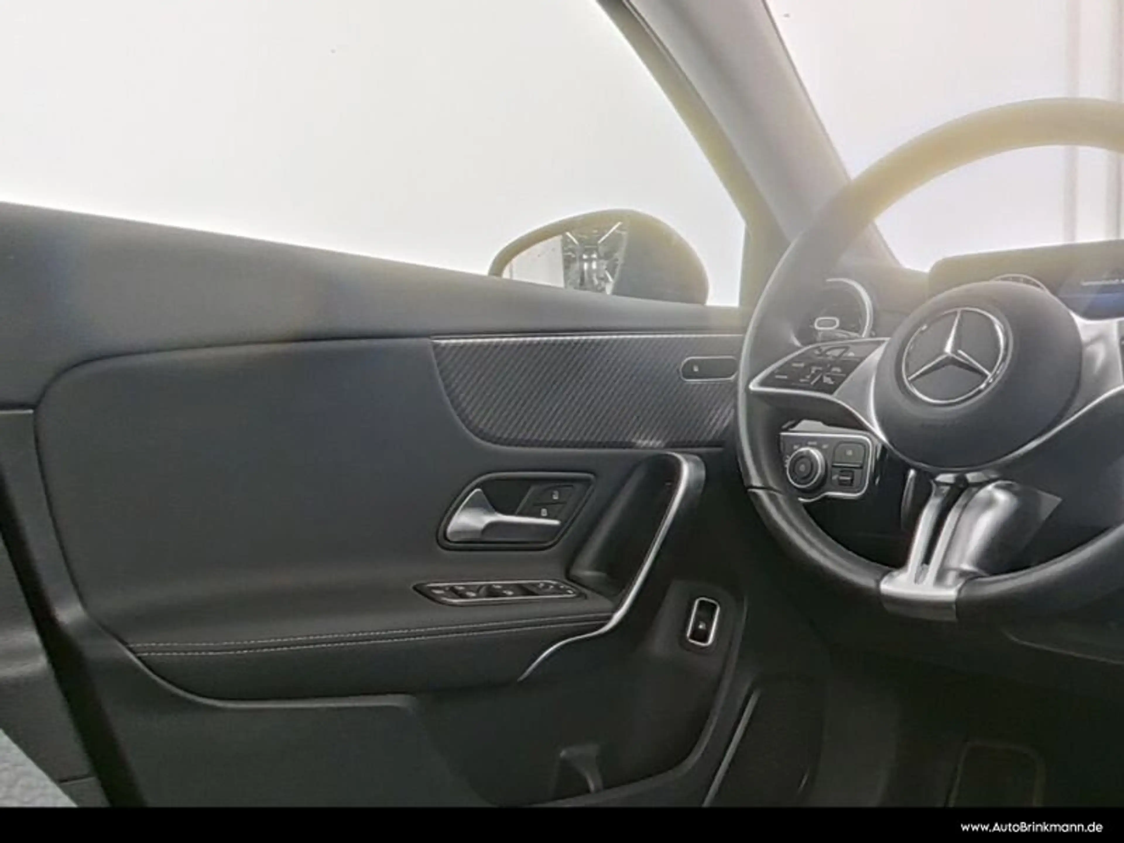 Mercedes-Benz A 250 A 250 e AHK/LED/KAMERA/SPURH/ADVANCED/WINTER SHZ — photo 9