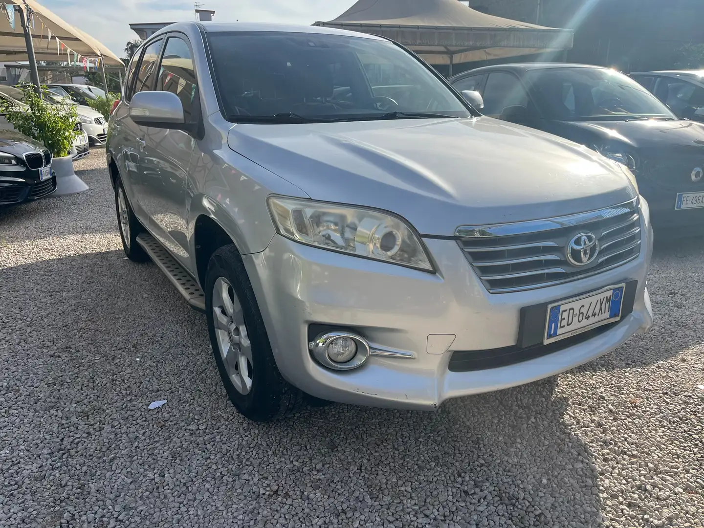 Toyota RAV 4 2200 D4D 150 CV KM CERTIFICATI UNICO PROPRIETARIO Argent - 1