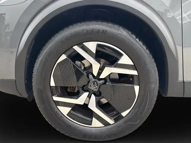 Peugeot 2008 view 8