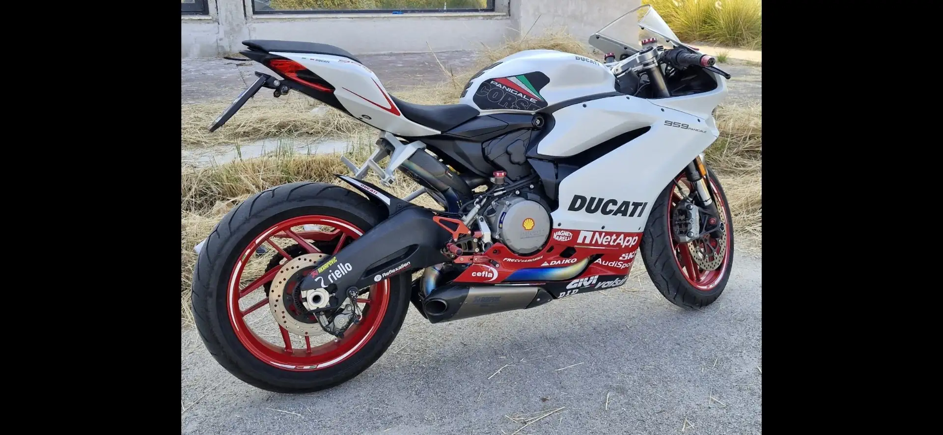 Ducati 959 Panigale Blanco - 2