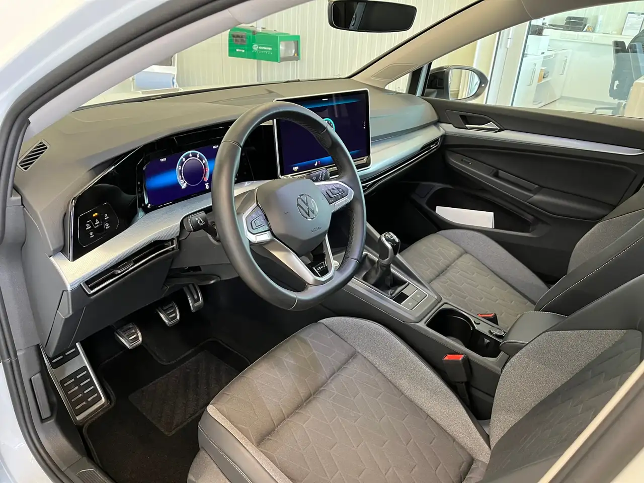 Volkswagen Golf VIII GOAL 1.5 TSI Navi AHK LED-Plus Travel Assist 7