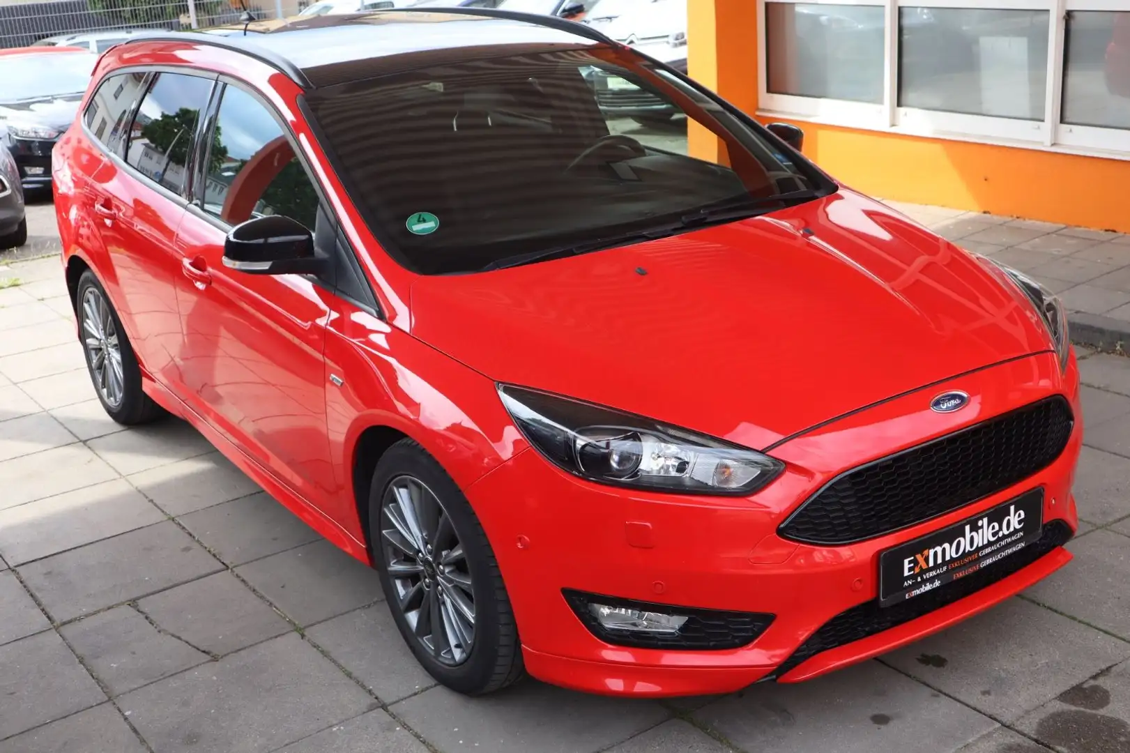 Ford Focus FOCUS TURNIER* ST LINE* BIXENON* NAVI SYNC3* 2HD Rosso - 2