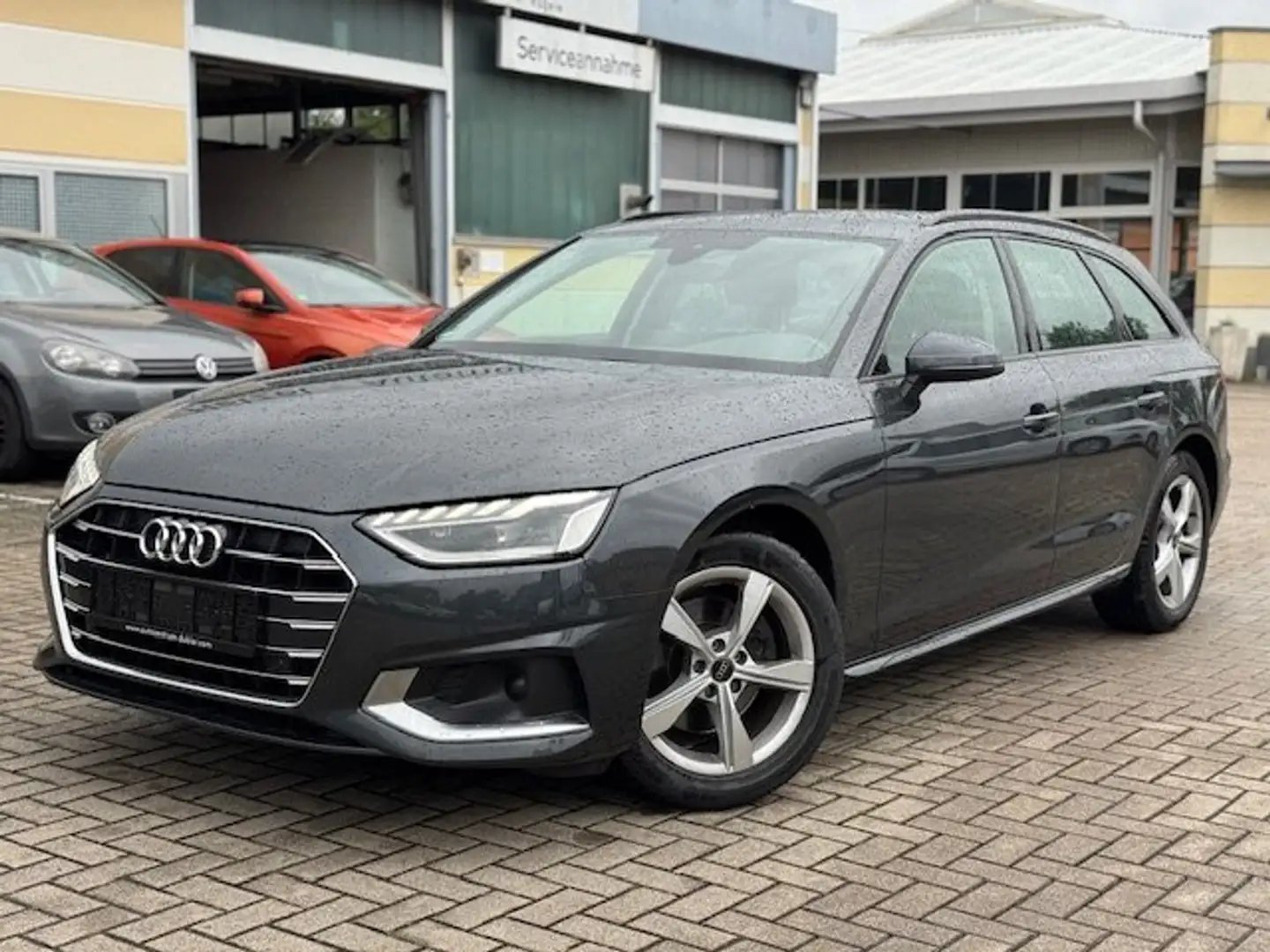 Audi A4 35 TDI advanced Grau - 1