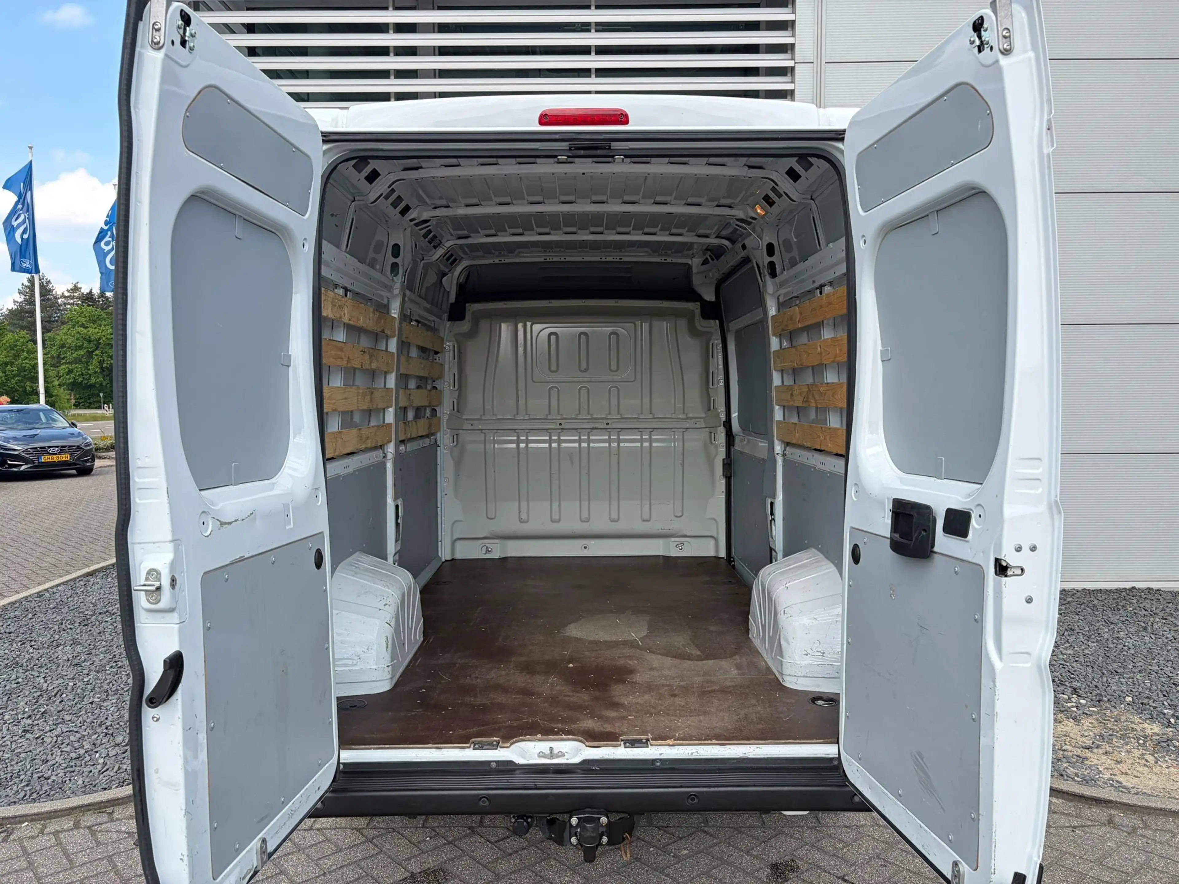 Citroen Jumper 2.2 BlueHDi 120 L2H2 3.0t Trekhaak I Multimedia sc — photo 9