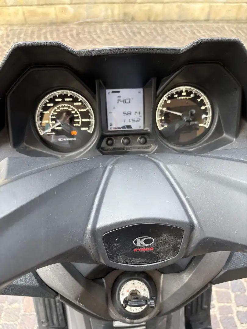 Kymco Xciting 300i - 1