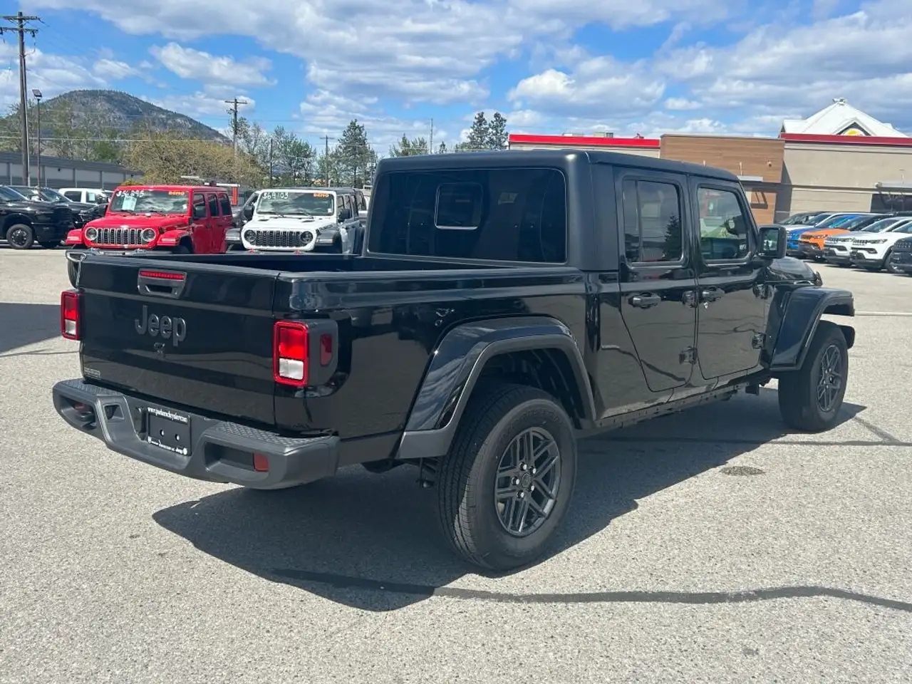 Jeep Gladiator снимка Jeep Gladiator