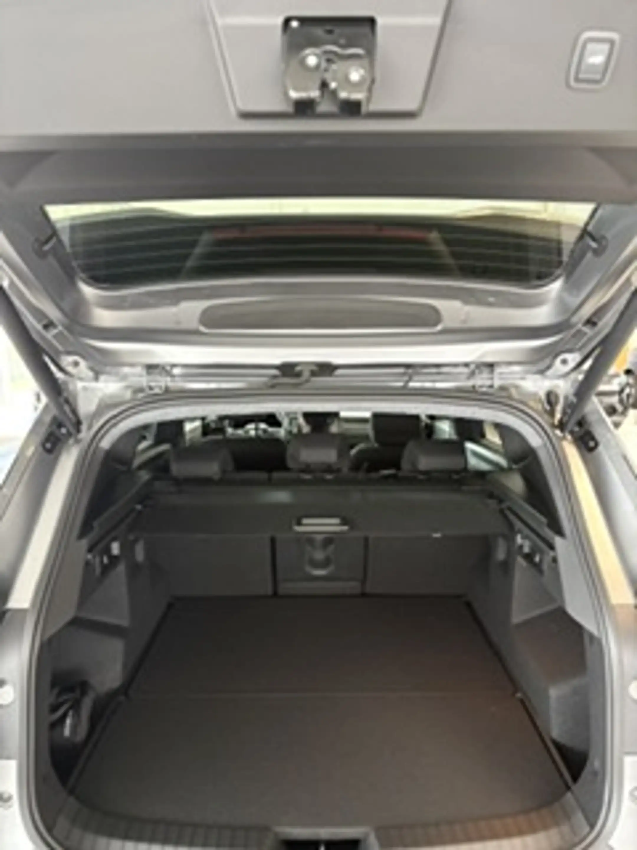 Dacia Bigster TCe 140 Journey — photo 4