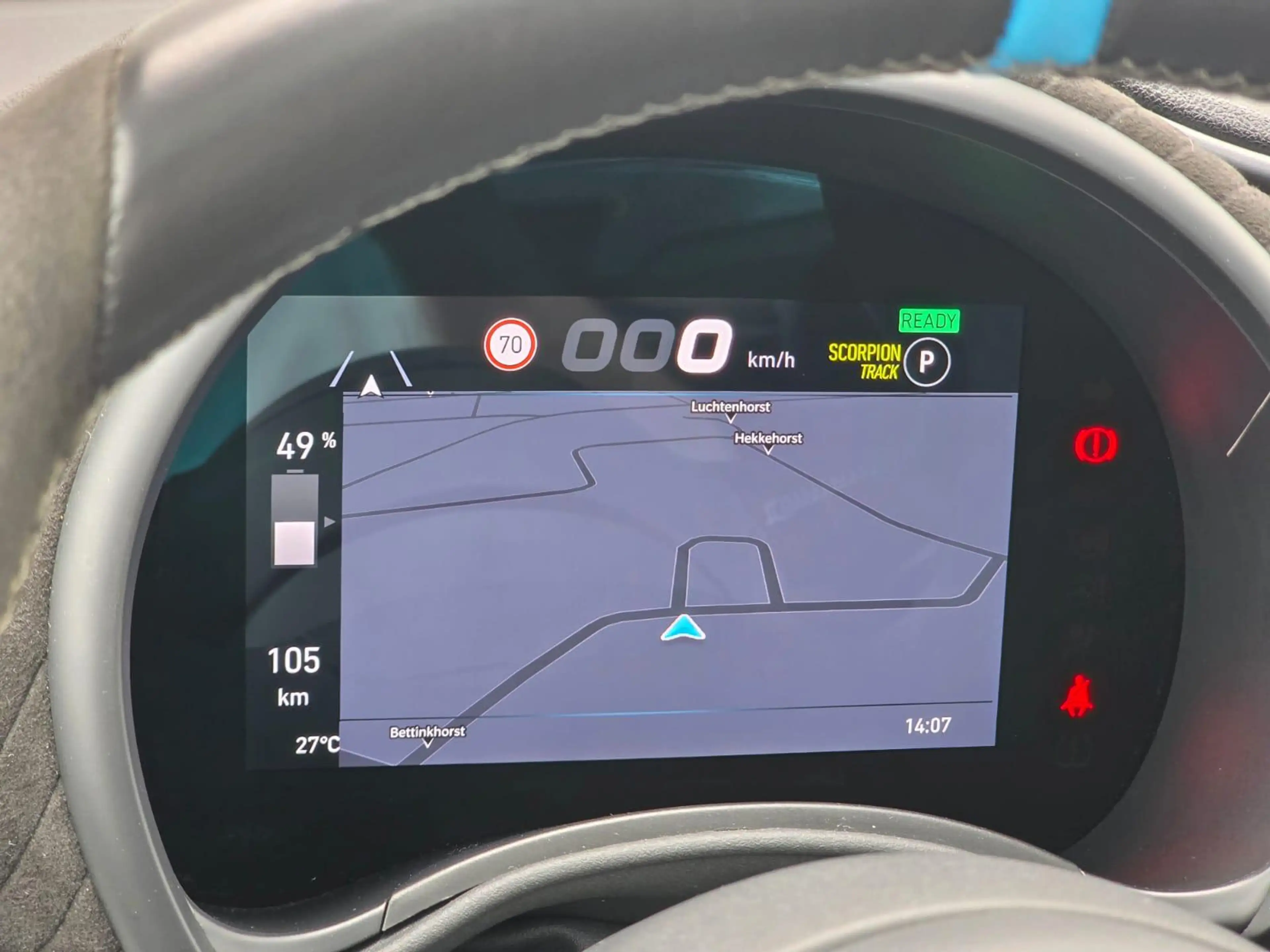 Abarth 500 Turismo 42 kWh Navigatie | Parkeercamera | Glasdak — photo 14