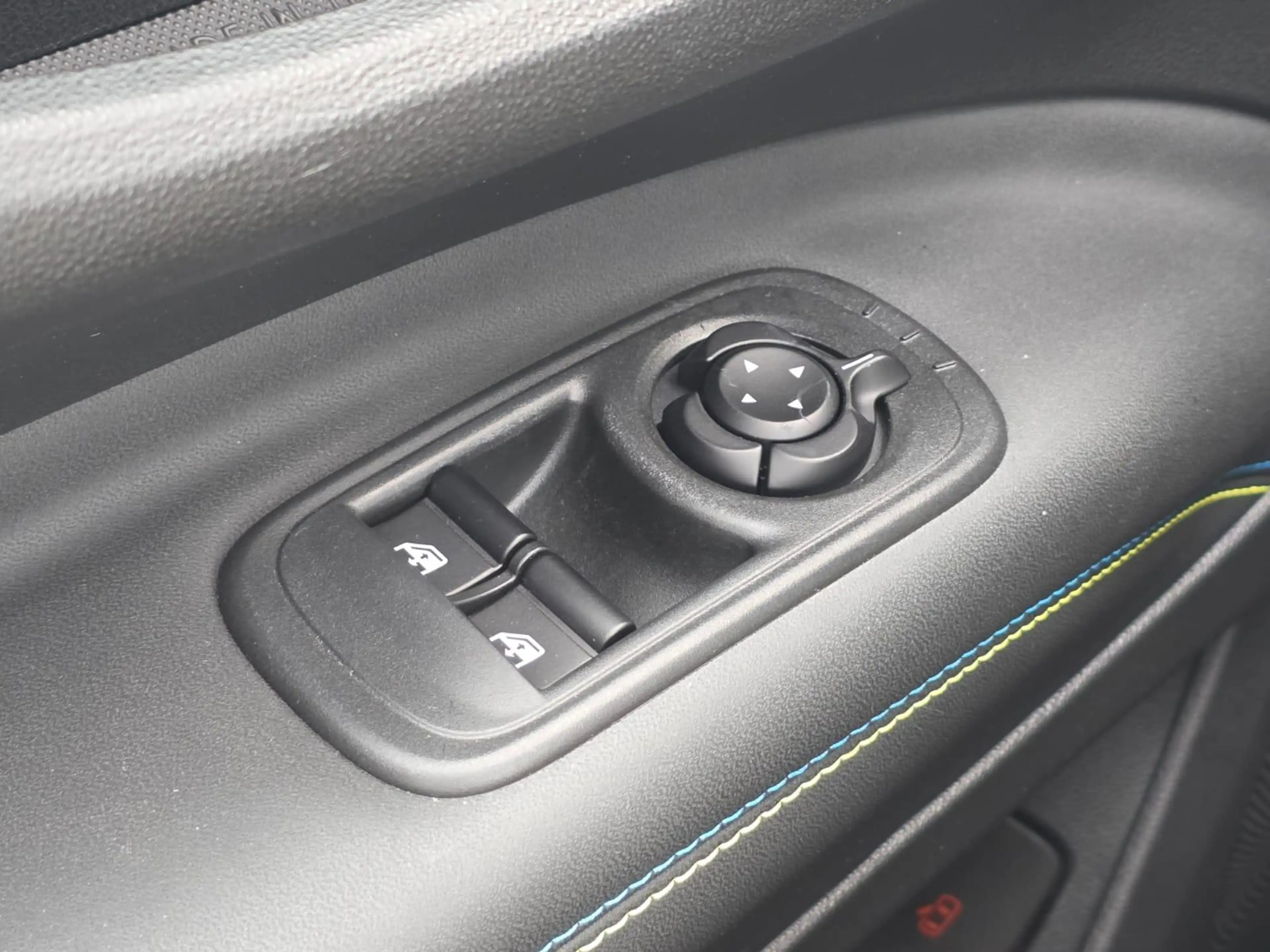 Abarth 500 Turismo 42 kWh Navigatie | Parkeercamera | Glasdak — photo 11