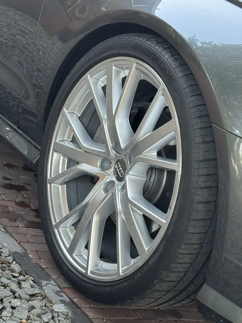 Audi A6 A6 3.0 TDI q. Sport Edition Quattro Grijs - 2
