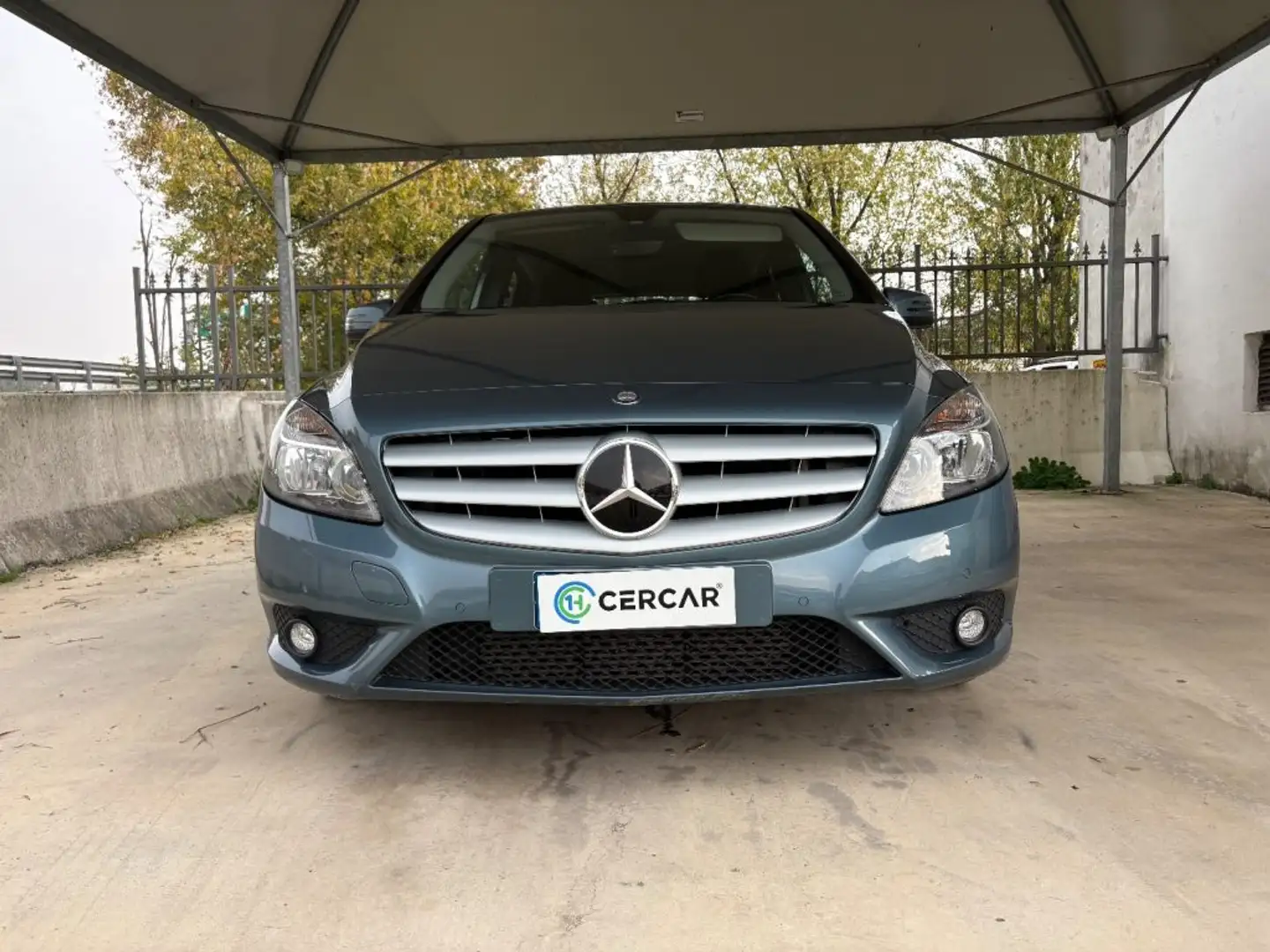 Mercedes-Benz B 220 4Matic 4X4 AUTOMATICA ERUO 6B BENZINA POCHI KM Grigio - 2