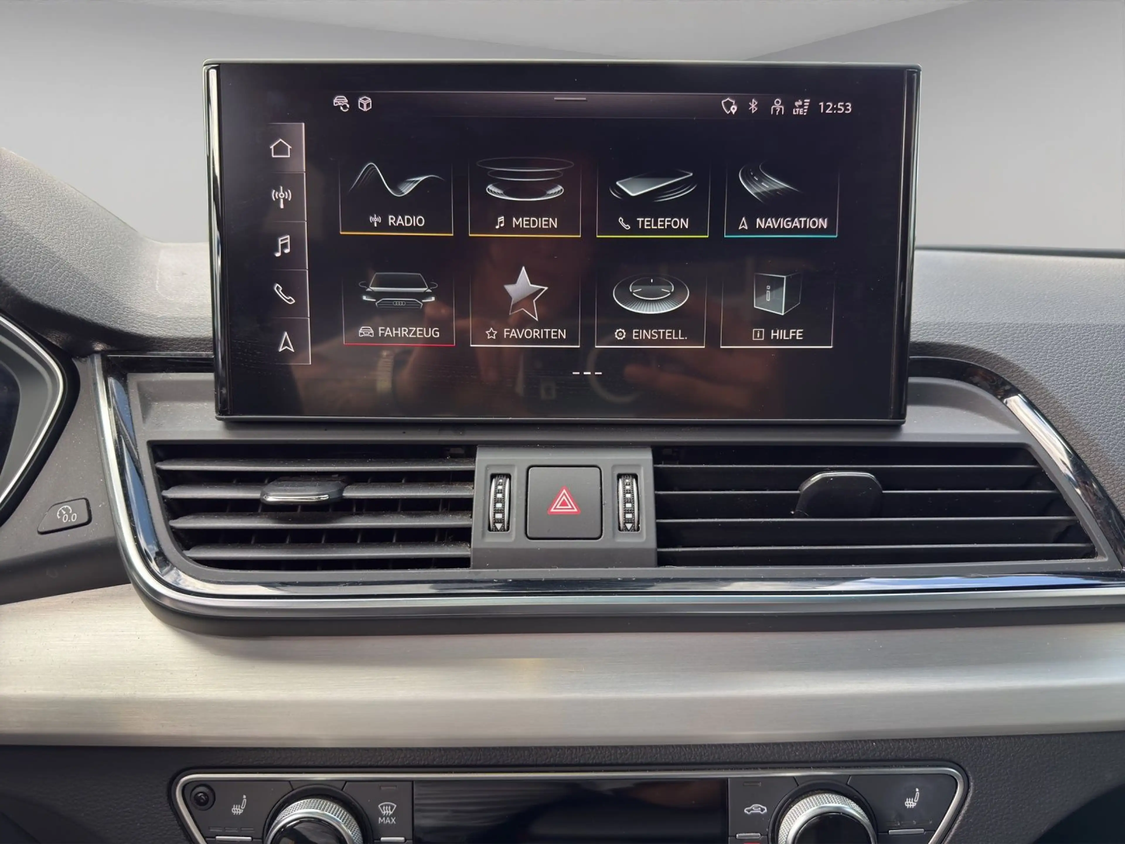 Audi SQ5 3.0 TDI qu. tiptronic AHK+NAVI+ACC — photo 11