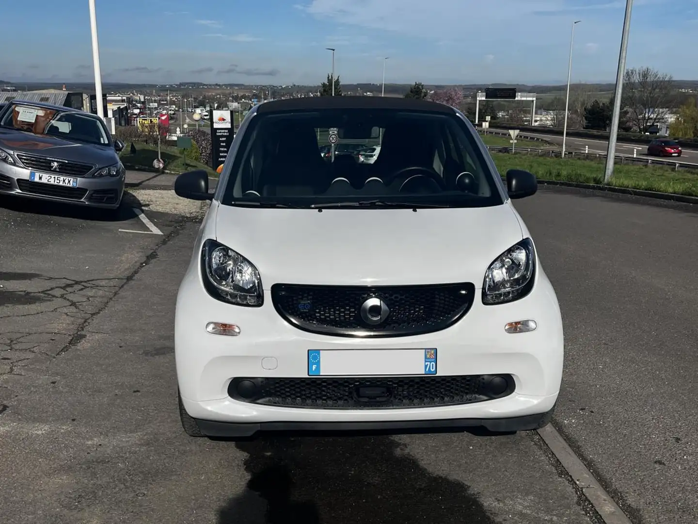 smart forTwo EQ Coupe - 82 cv -11-2019 YOUNGSTER -Tva Récupérab Blanco - 2