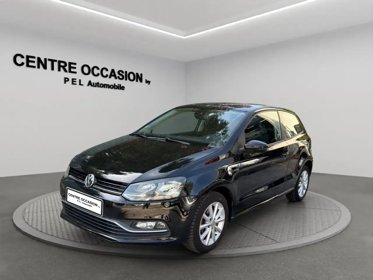 Volkswagen Polo 1.2 TSI 90 Confortline -1Ã¨re Main-