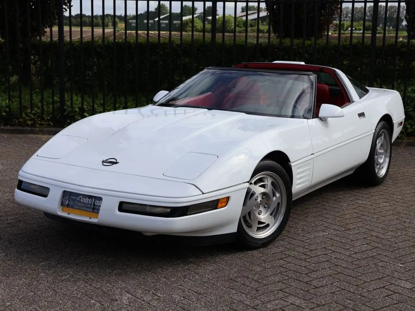 Chevrolet Corvette ZR1 Wit - 1