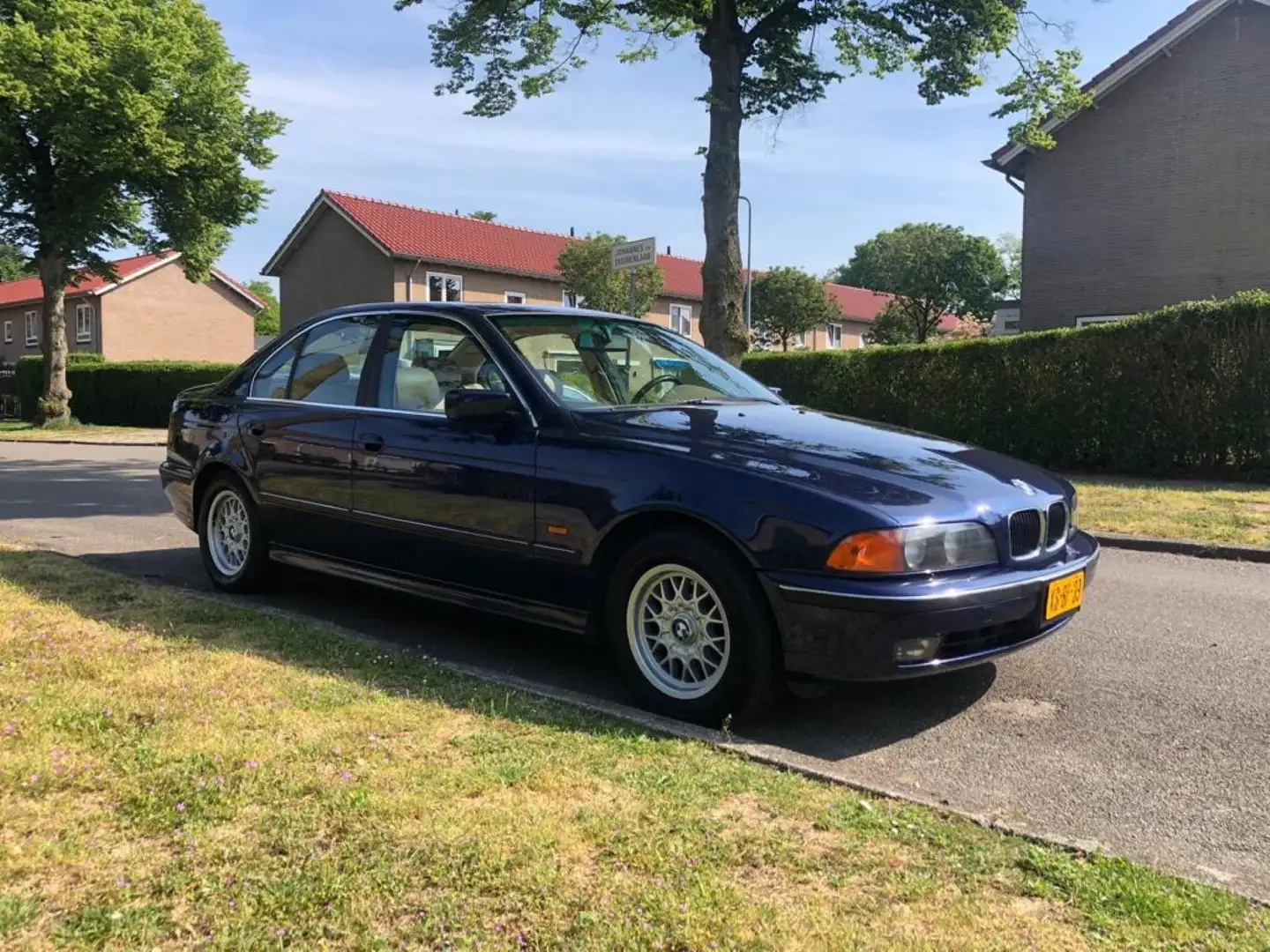 BMW 528 528i Blauw - 2