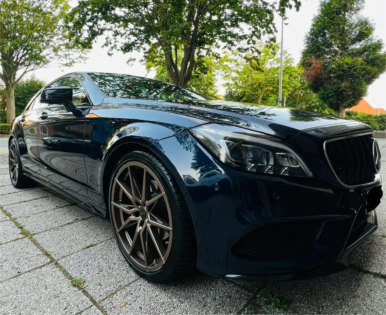 Mercedes-Benz CLS 250 (BlueTEC) d 9G-TRONIC Blau - 2