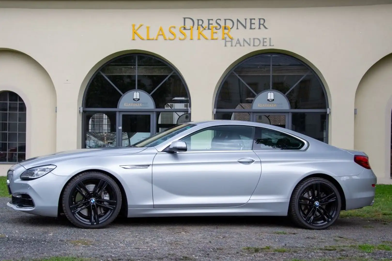 BMW 650 i LCI, Scheckheft, Nav. Prof. CarPlay Silber - 2