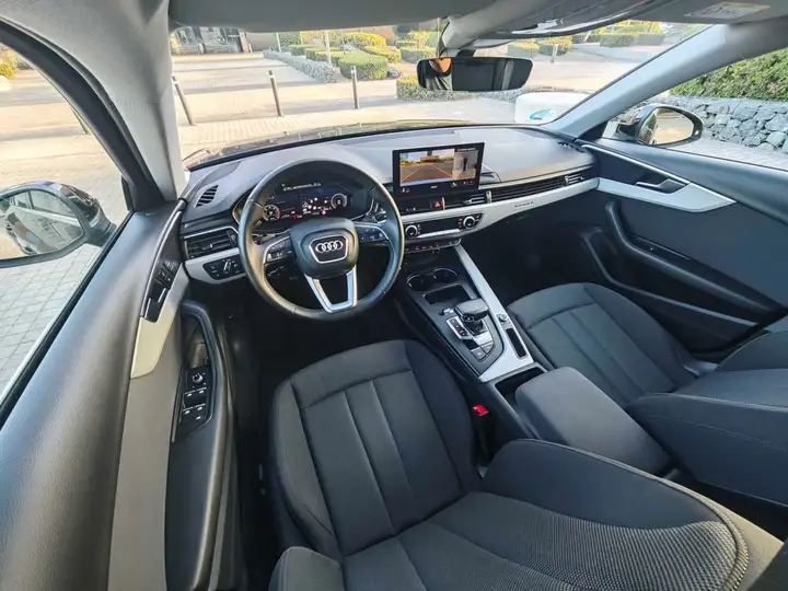 Audi A4 allroad 2023, foto 27