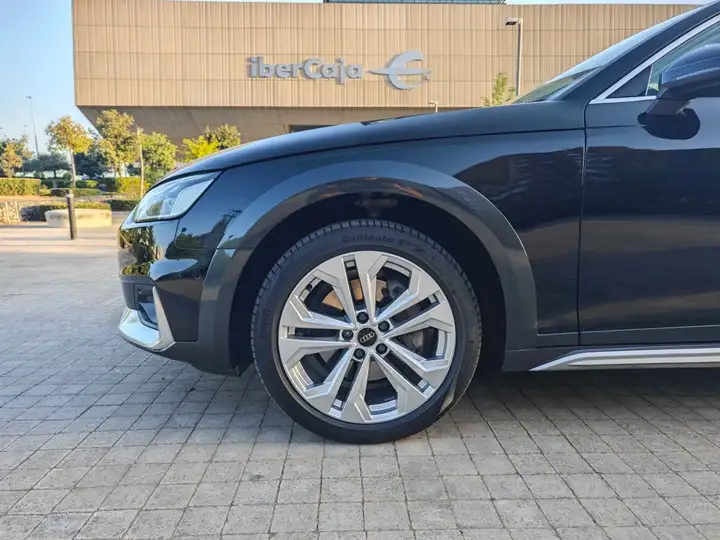 Audi A4 allroad 2023, foto 31