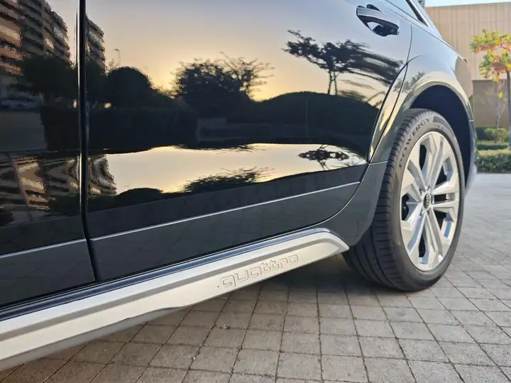 Audi A4 allroad 2023, foto 7