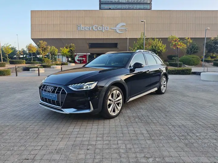 Audi A4 allroad 2023, foto 6