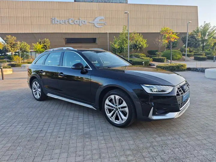Audi A4 allroad 2023, foto 22