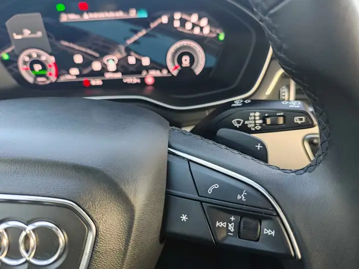 Audi A4 allroad 2023, foto 40